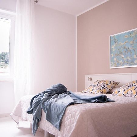 Appartamento Iris Garda  Bagian luar foto