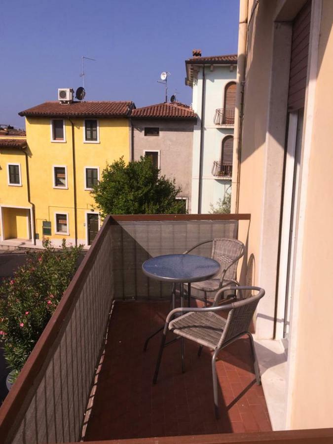 Appartamento Iris Garda  Bagian luar foto