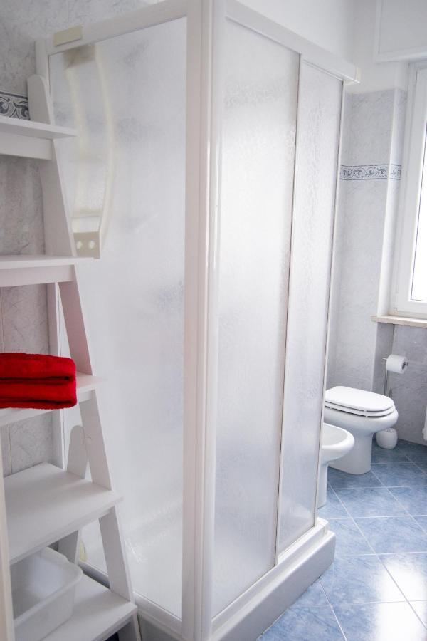 Appartamento Iris Garda  Bagian luar foto