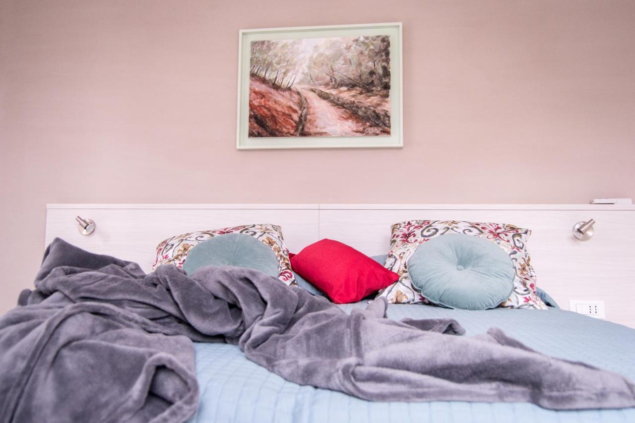 Appartamento Iris Garda  Bagian luar foto